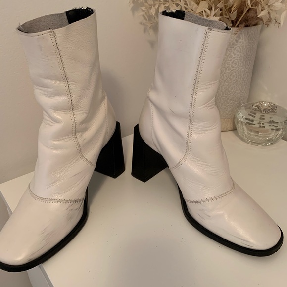 White Leather L’Intervalle Boots - Picture 4 of 6